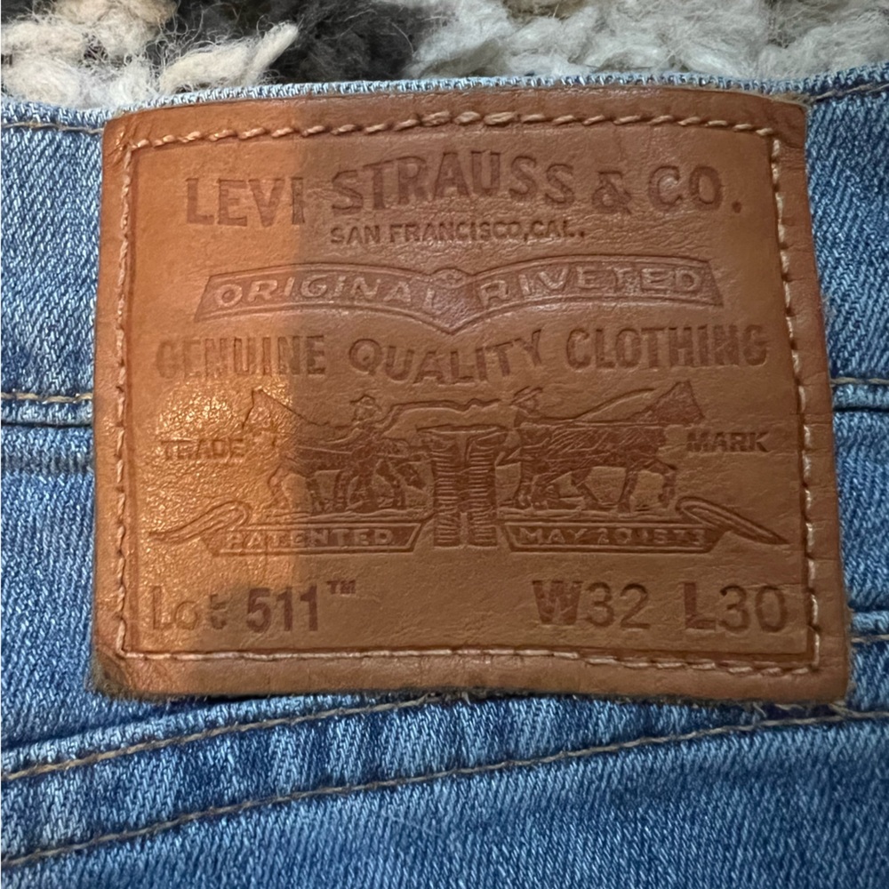 Levi’s Flare / Boot Cut Pants